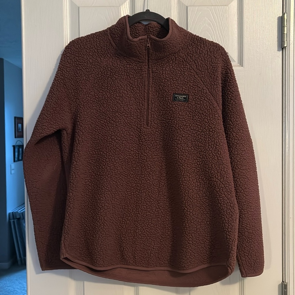 Abercrombie & Fitch women’s medium quarter zip fleece